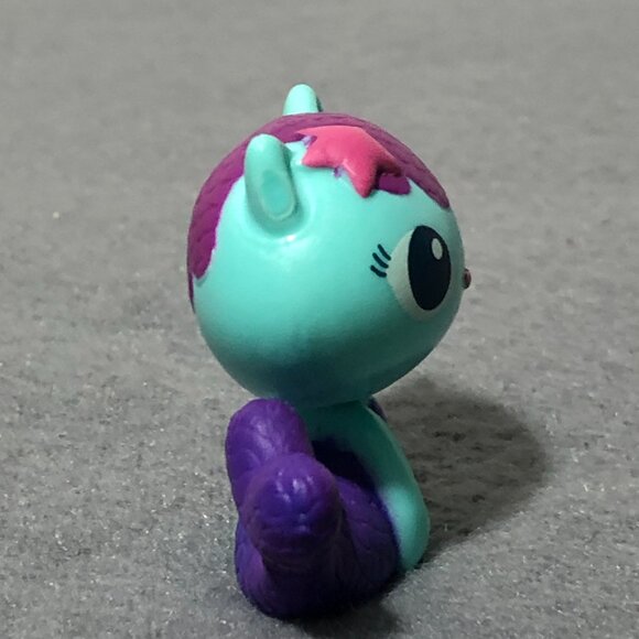 Gabby's Dollhouse Toy MERCAT Mermaid Cat figure - Picture 4 of 6